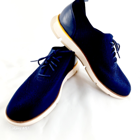 Newer Size 8 1/2  Royal Blue Cole Haan Streetwear comfy  shoes - Picture 13 of 14